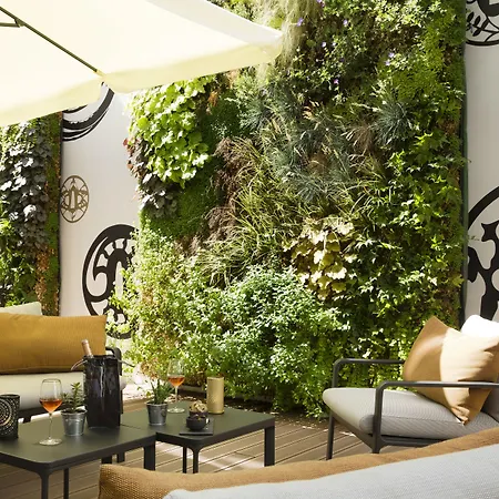 Le Tsuba Paris