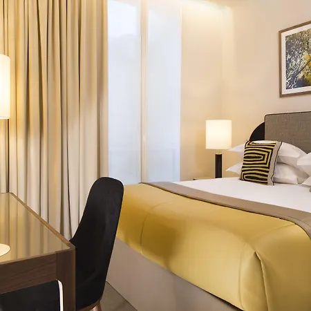 호텔 르 쓰바 4*