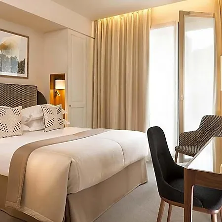 Hotel Le Tsuba Paris