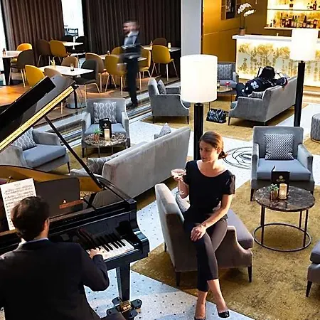 Hotel Le Tsuba Paris