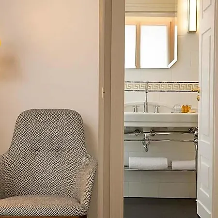 Le Tsuba Paris