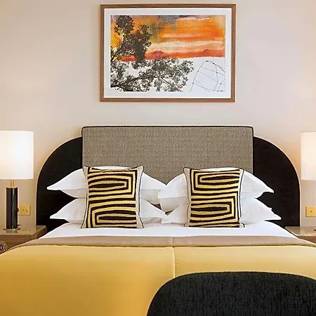 Le Tsuba Hotel 4*