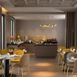 Le Tsuba Hotel París